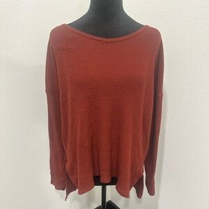 American Eagle Long Sleeve Split Hem Waffle Shirt